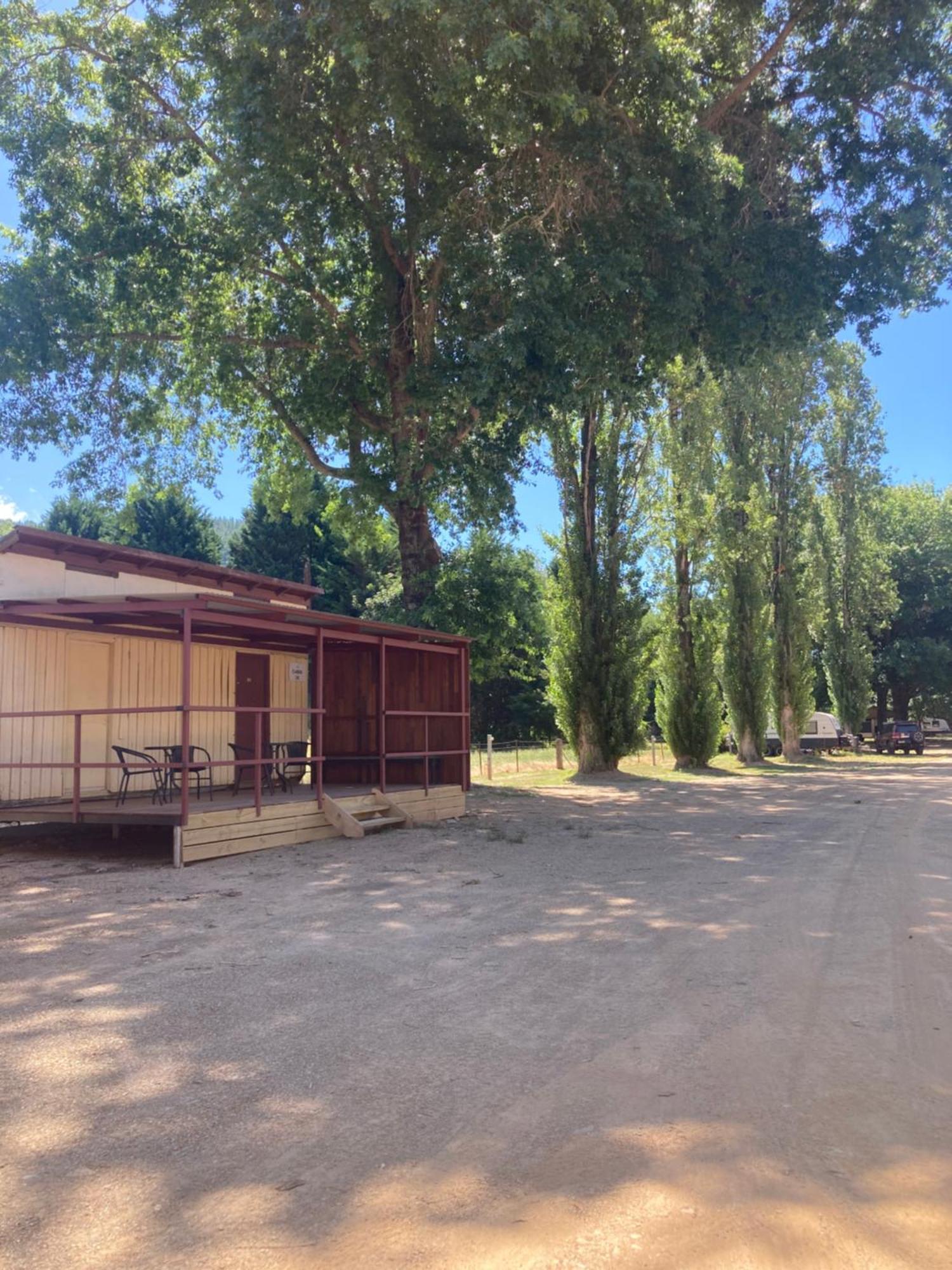 Bright Cabin Park المظهر الخارجي الصورة